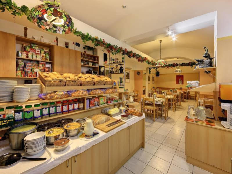 Tabor 3* Prague