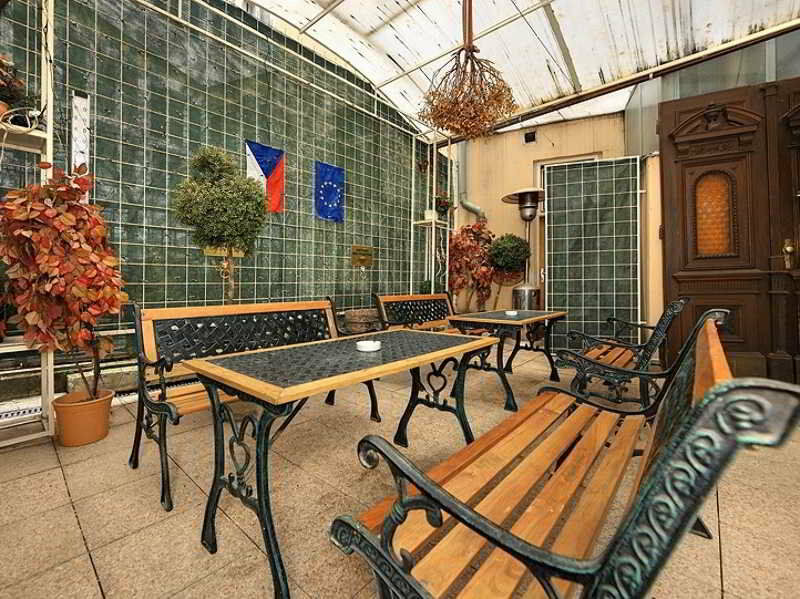 Tabor 3* Prague